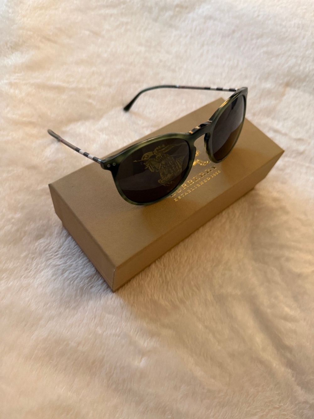 Burberry Sunglasses Unisex Mens Womens